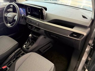 FORD Nuovo Tourneo Titanium 1.0 EcoBoost 125 CV 93 kW Trasmissione manuale a 6 rapporti 2WD