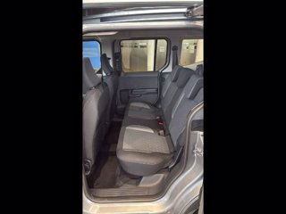 FORD Tourneo Courier 1.0 EcoBoost Titanium