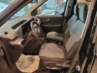 FORD Nuovo Tourneo Titanium 1.0 EcoBoost 125 CV 93 kW Trasmissione manuale a 6 rapporti 2WD