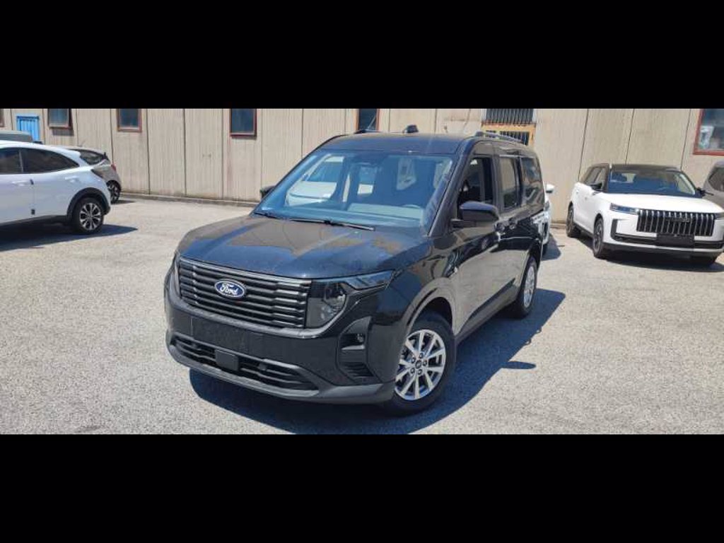 FORD Tourneo Courier 1.0 EcoBoost Titanium