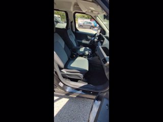 FORD Tourneo Courier 1.0 EcoBoost Titanium