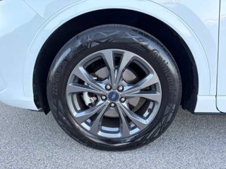 FORD Kuga 2.5 Full Hybrid 190 CV CVT 2WD ST-Line